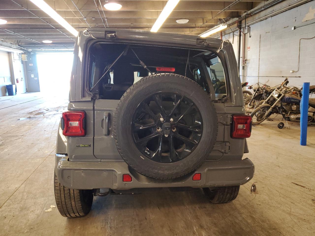 1C4HJXEMXMW821386 2021 Jeep Wrangler Unlimited Sahara