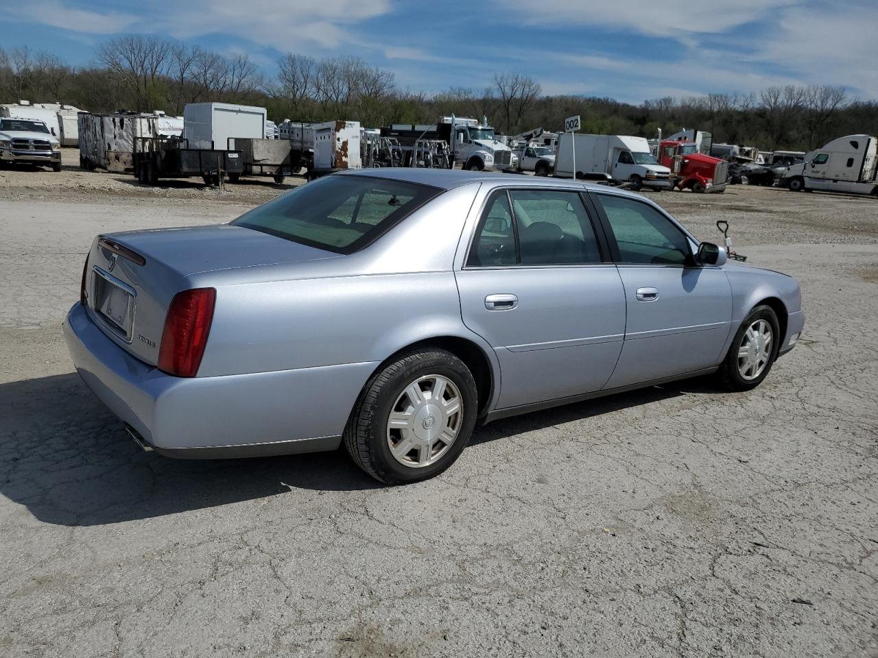 1G6KD54Y74U216181 2004 Cadillac Deville