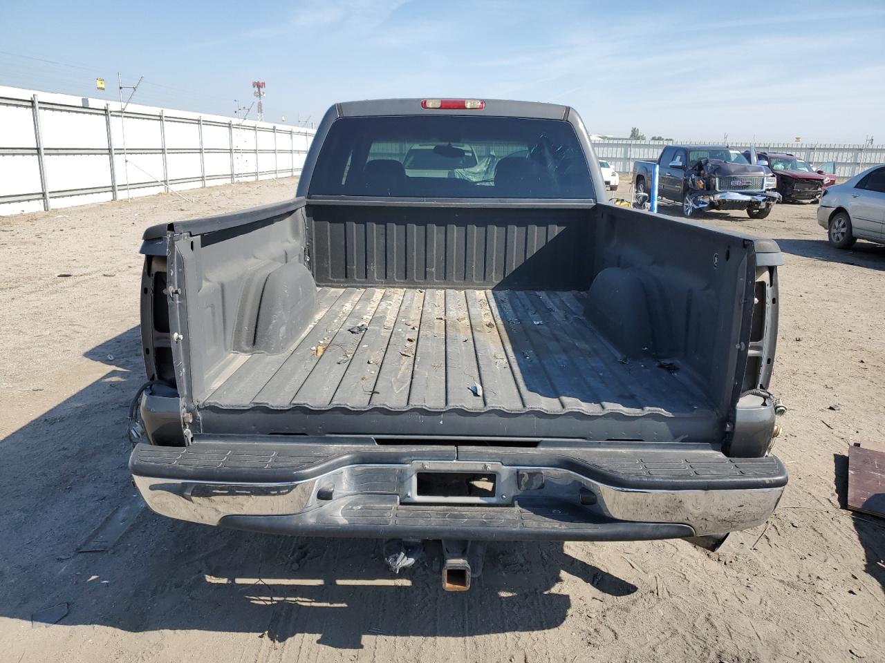 1GCHC23132F198695 2002 Chevrolet Silverado C2500 Heavy Duty