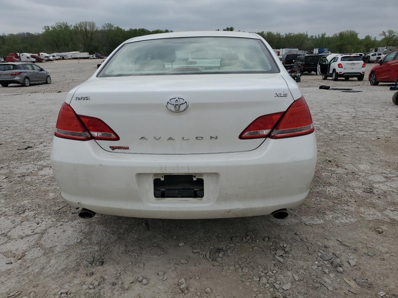 4T1BK36B55U003646 2005 Toyota Avalon Xl