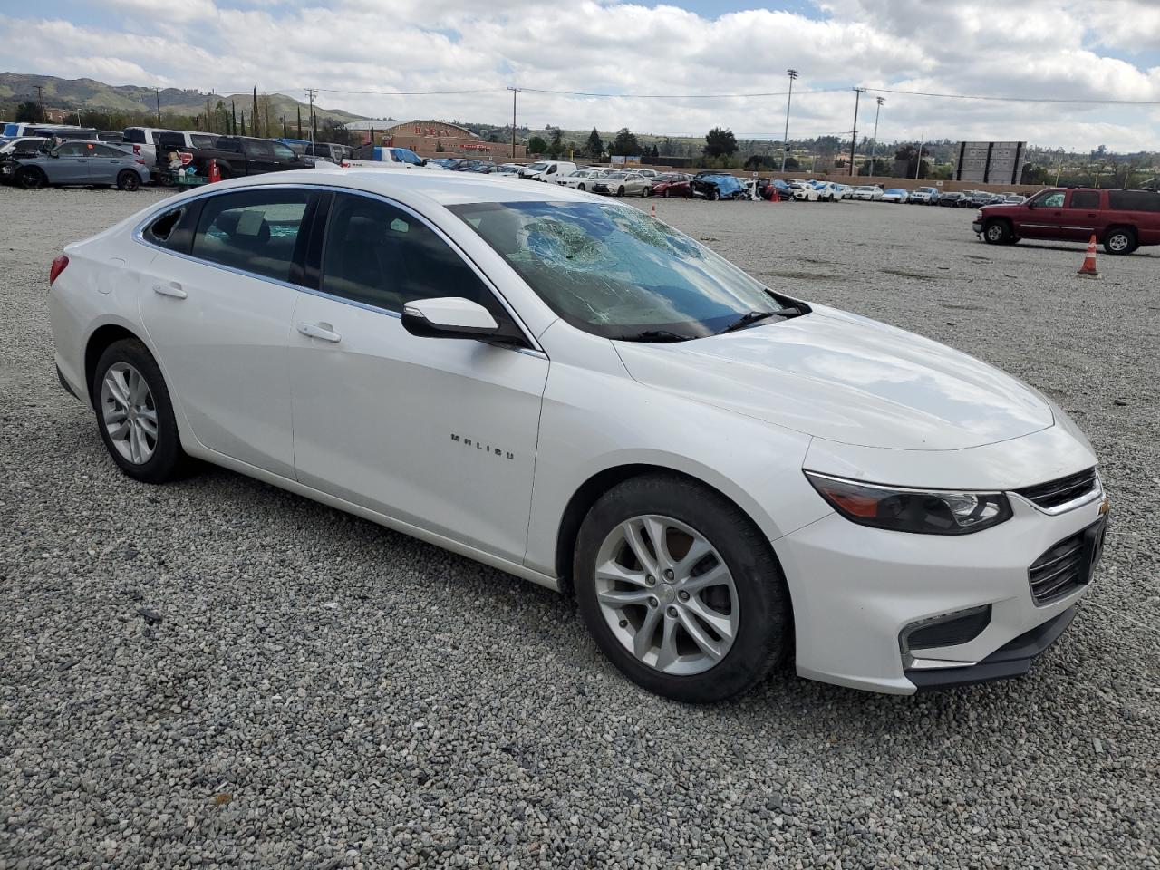 1G1ZE5STXHF208207 2017 Chevrolet Malibu Lt