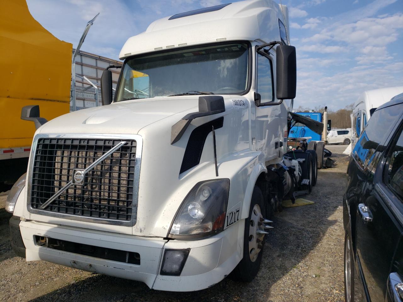 4V4NC9EH2HN970323 2017 Volvo Vn Vnl