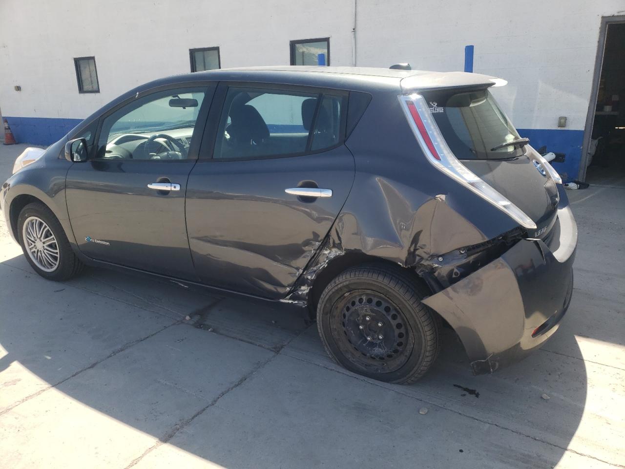 1N4AZ0CP3DC412975 2013 Nissan Leaf S