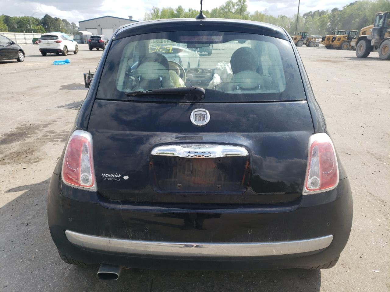 3C3CFFCR8ET288227 2014 Fiat 500 Lounge