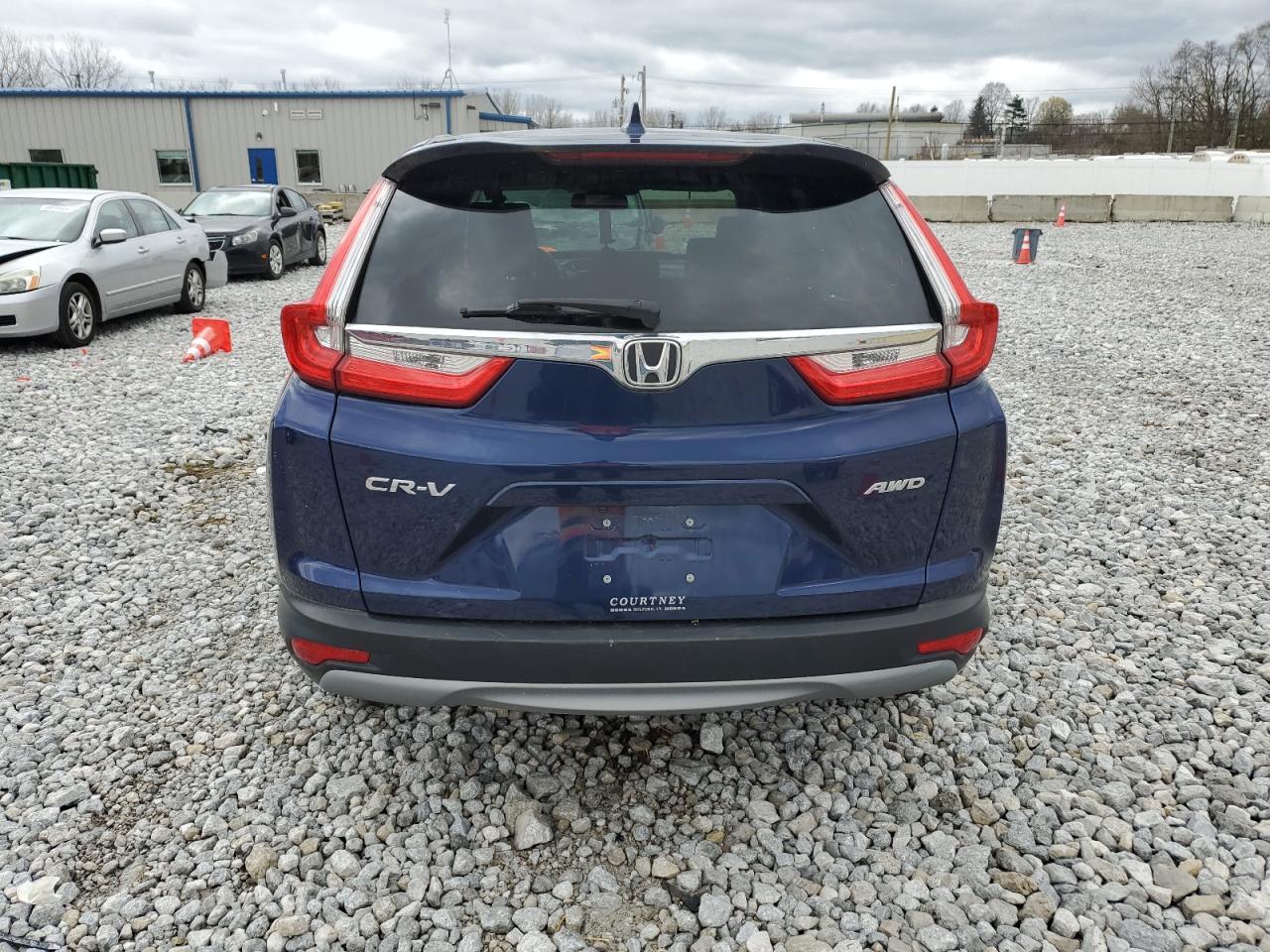 5J6RW2H82HL063598 HONDA CRV 2017