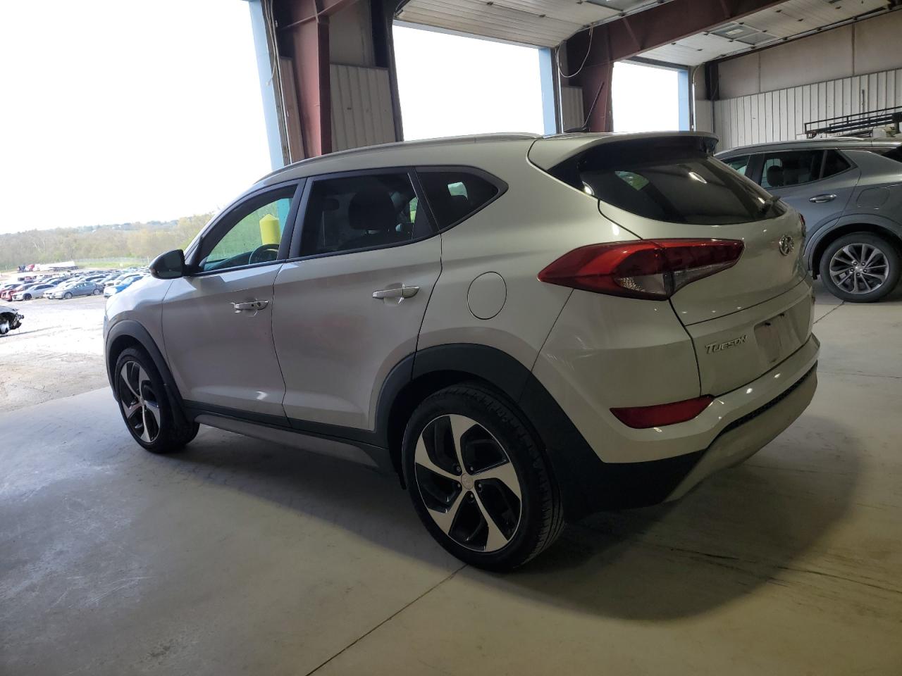 KM8J3CA25HU296470 2017 Hyundai Tucson Limited