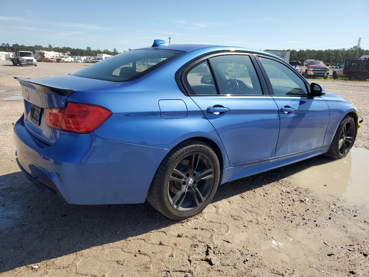 WBA3B5G51ENS10989 2014 BMW 328 Xi Sulev
