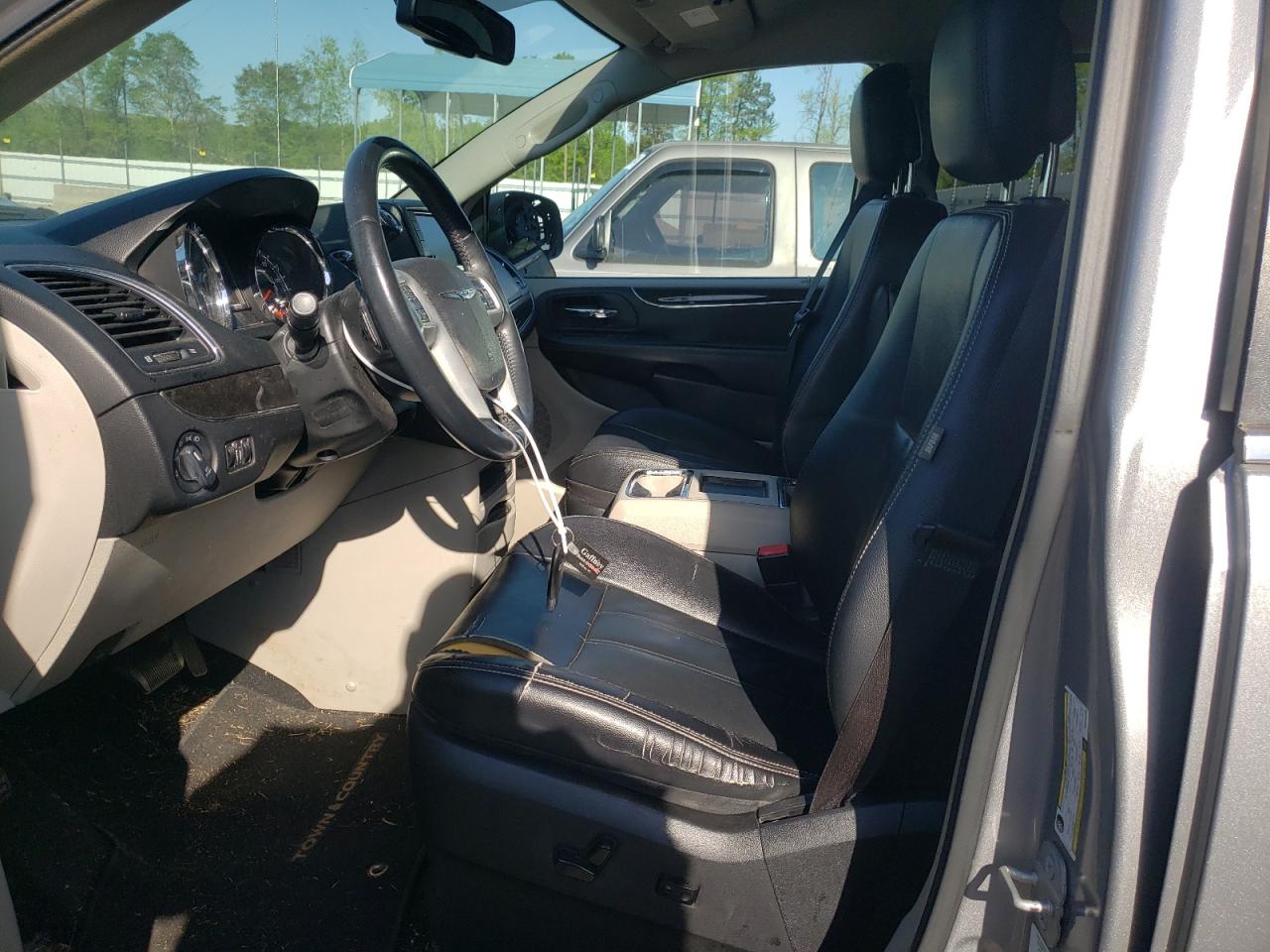 2C4RC1BG1ER443169 2014 Chrysler Town & Country Touring