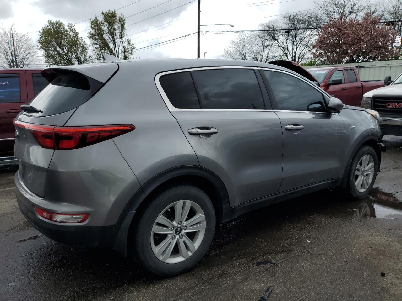 KNDPMCAC2H7283758 2017 Kia Sportage Lx