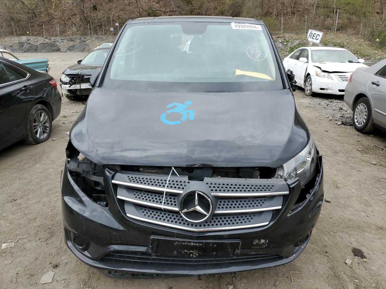 Lot #2969485709 2018 MERCEDES-BENZ METRIS