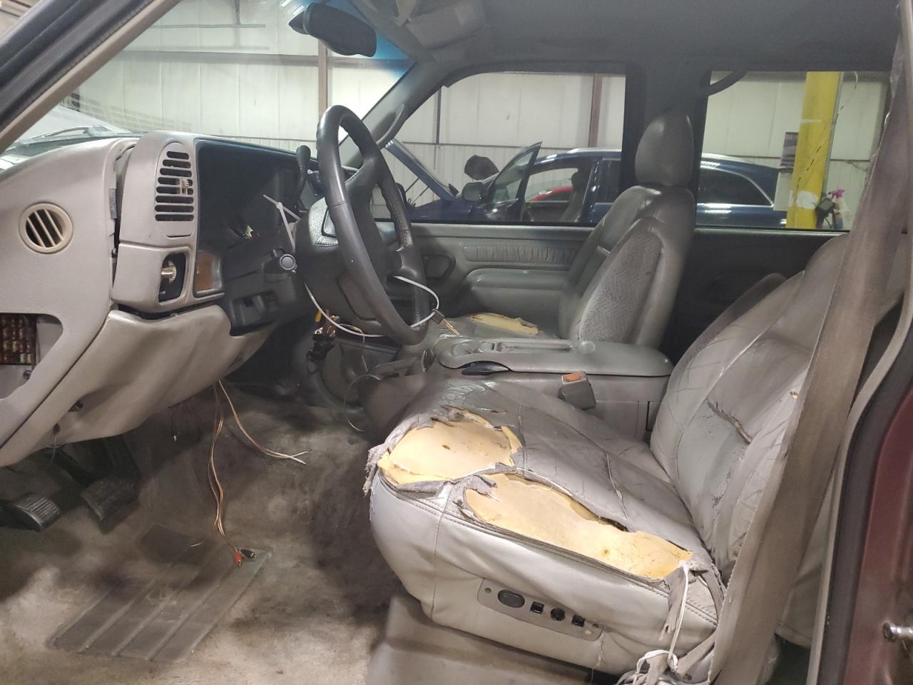 1GNEK13R1VJ412274 1997 Chevrolet Tahoe K1500 1GNEK13R1VJ412274 1997 Chevrolet Tahoe K1500