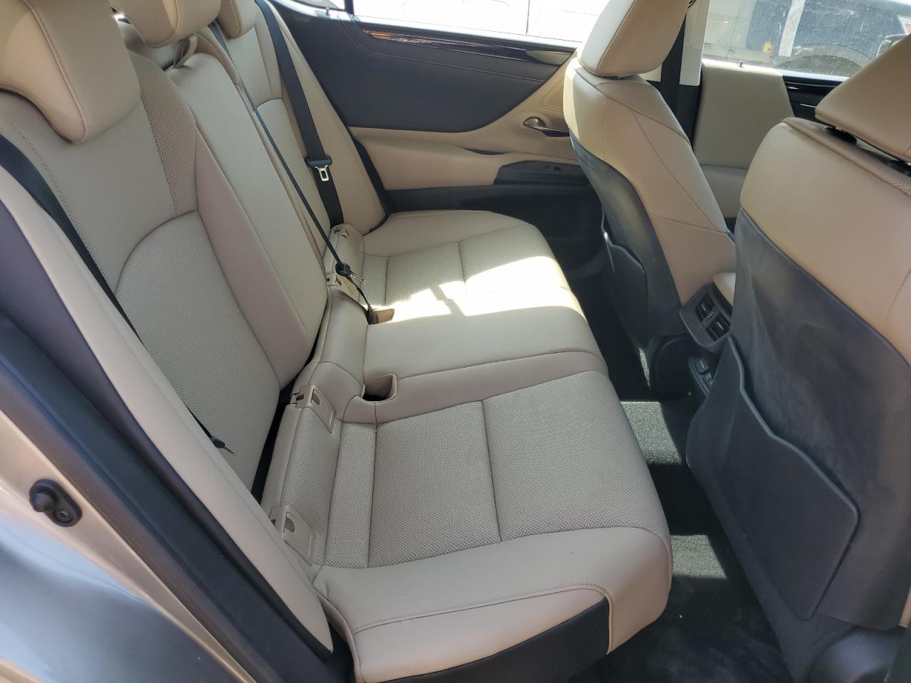 58ADZ1B15MU107163 2021 Lexus Es 350 Base