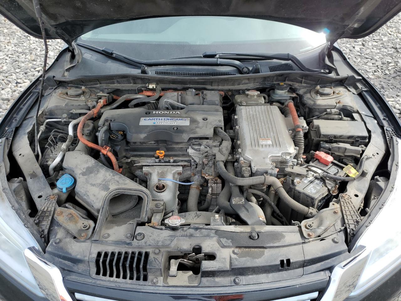 1HGCR6F7XEA008104 2014 Honda Accord Touring Hybrid