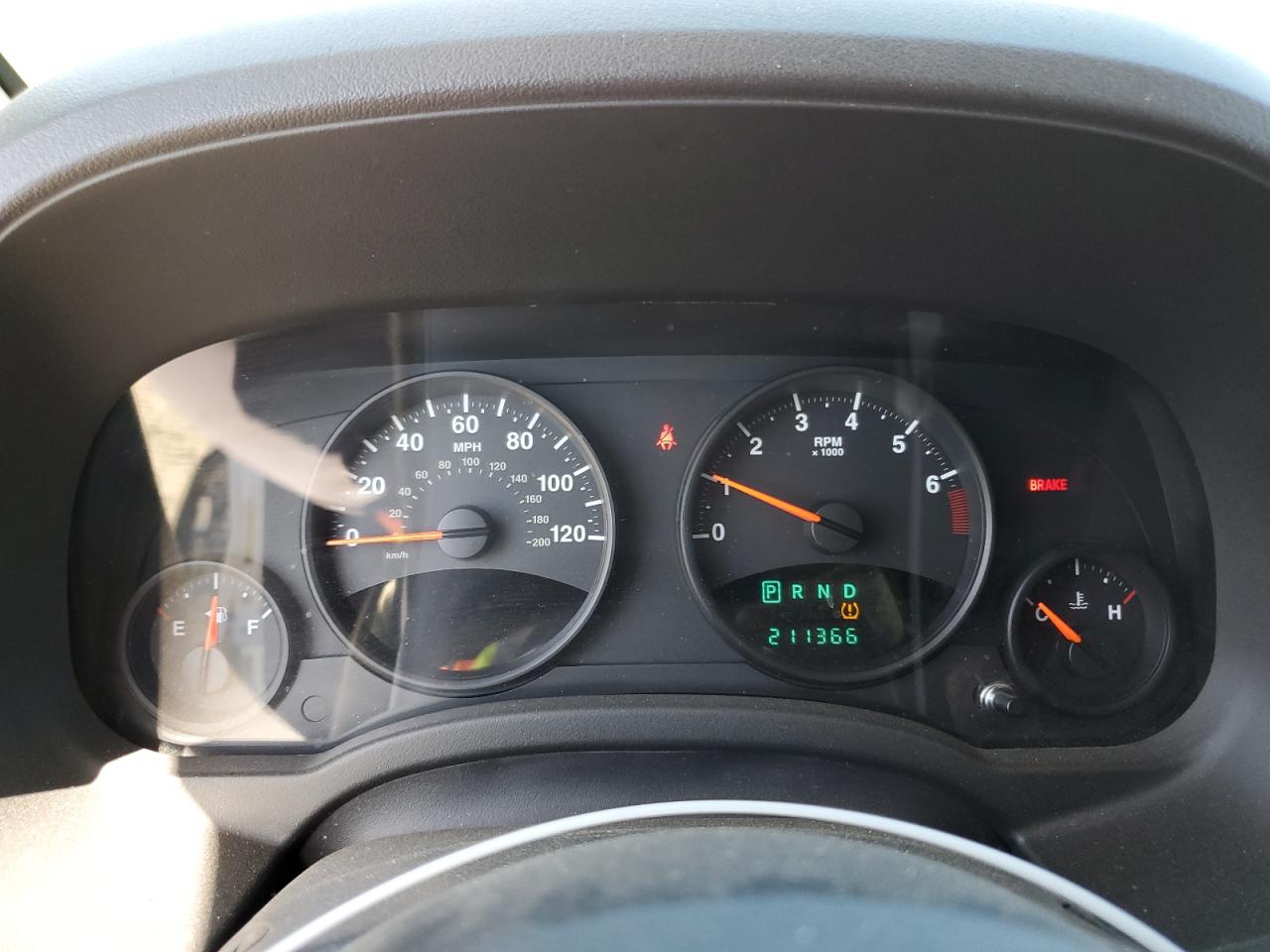 1C4NJDBB6CD582689 2012 Jeep Compass Sport