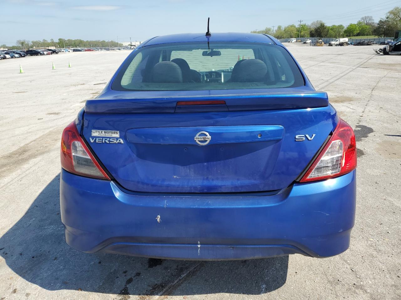 3N1CN7AP8FL831957 2015 Nissan Versa S