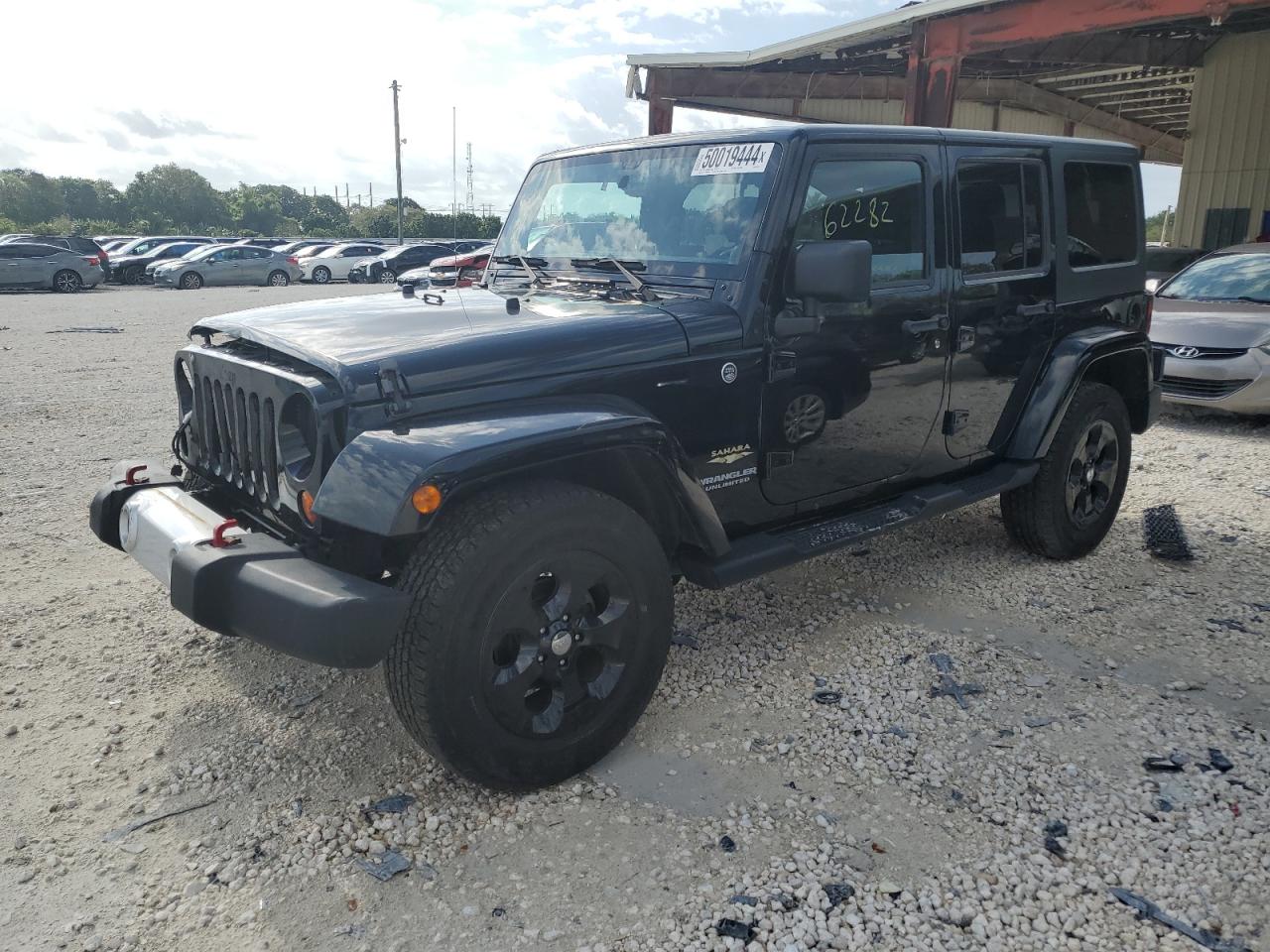 1C4BJWEG5DL643799 2013 Jeep Wrangler Unlimited Sahara