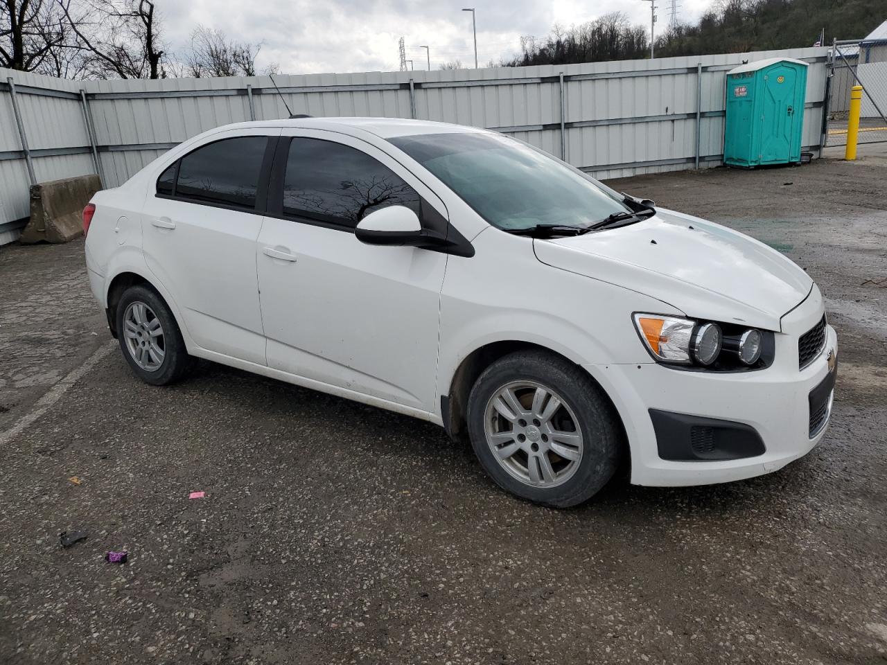 1G1JA5SH1F4185414 2015 Chevrolet Sonic Ls