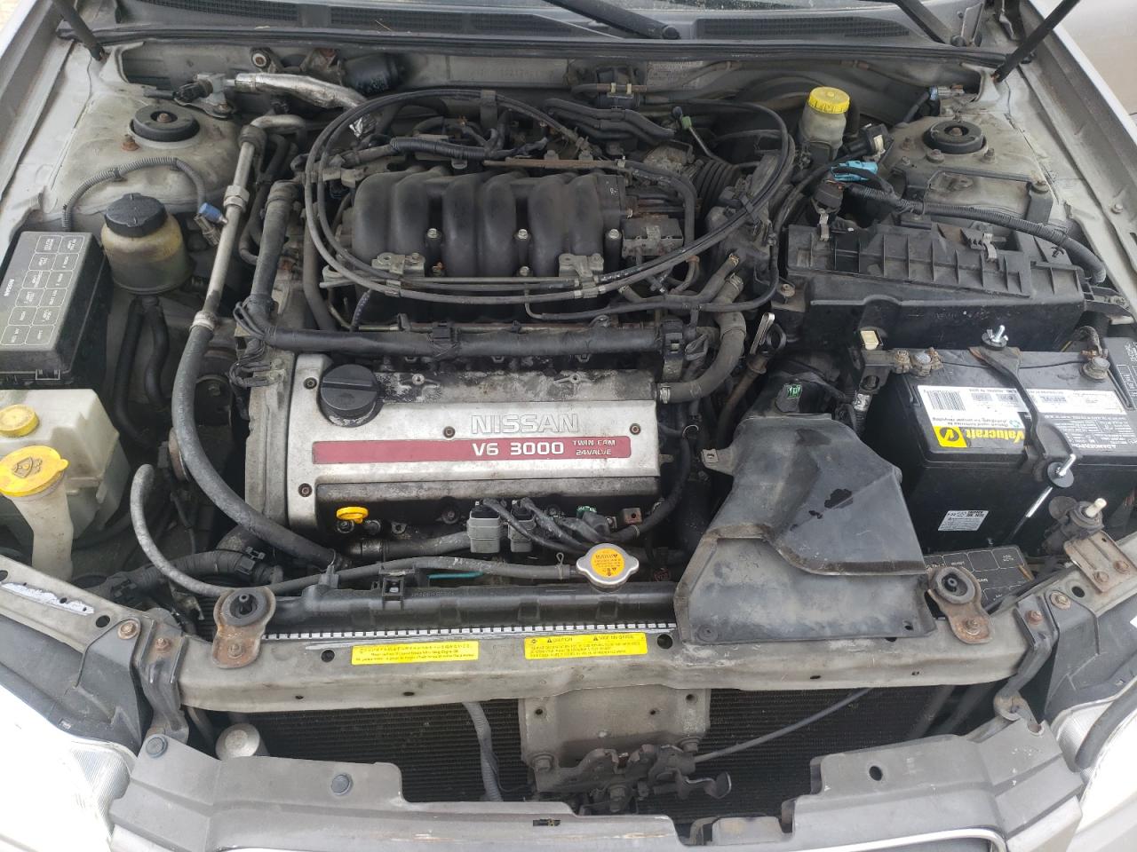 JN1CA31D11T817882 2001 Nissan Maxima Gxe