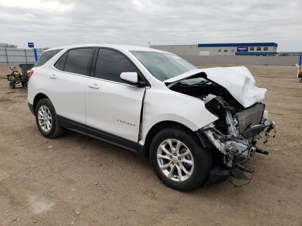 2GNAXSEV8J6261943 2018 Chevrolet Equinox Lt