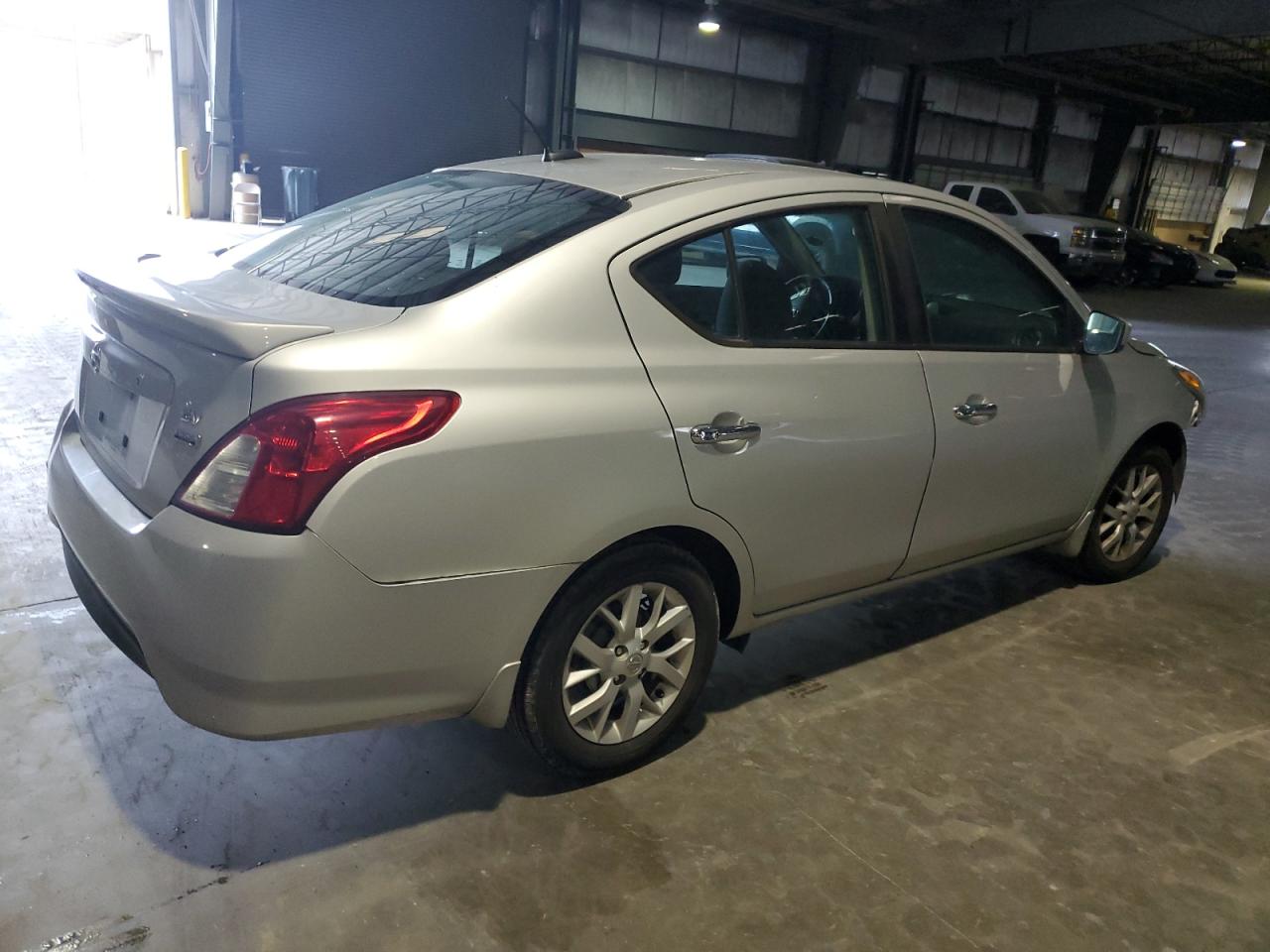 3N1CN7AP1HL824965 2017 Nissan Versa S