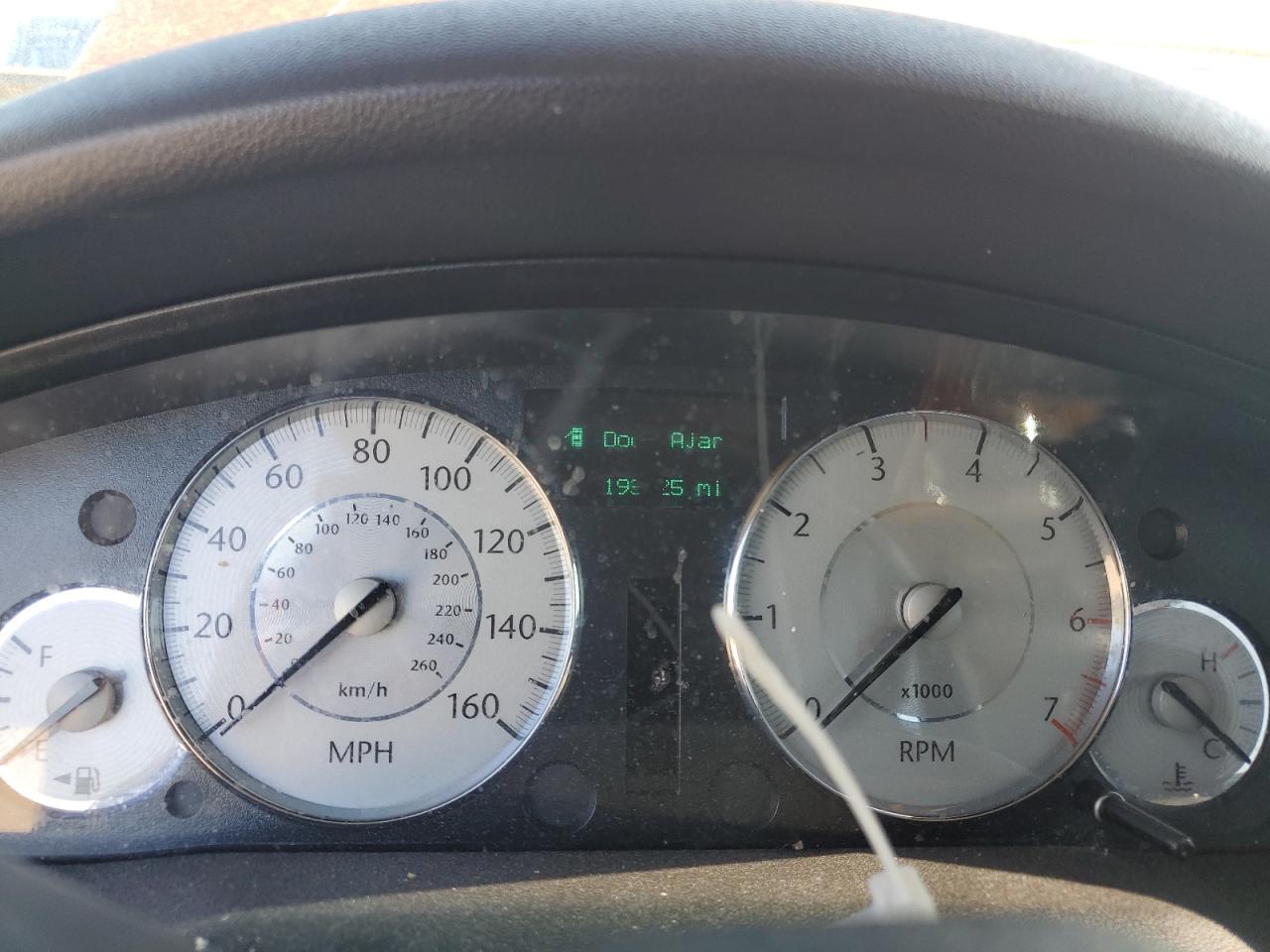 2C3CA6CT0AH126458 2010 Chrysler 300C