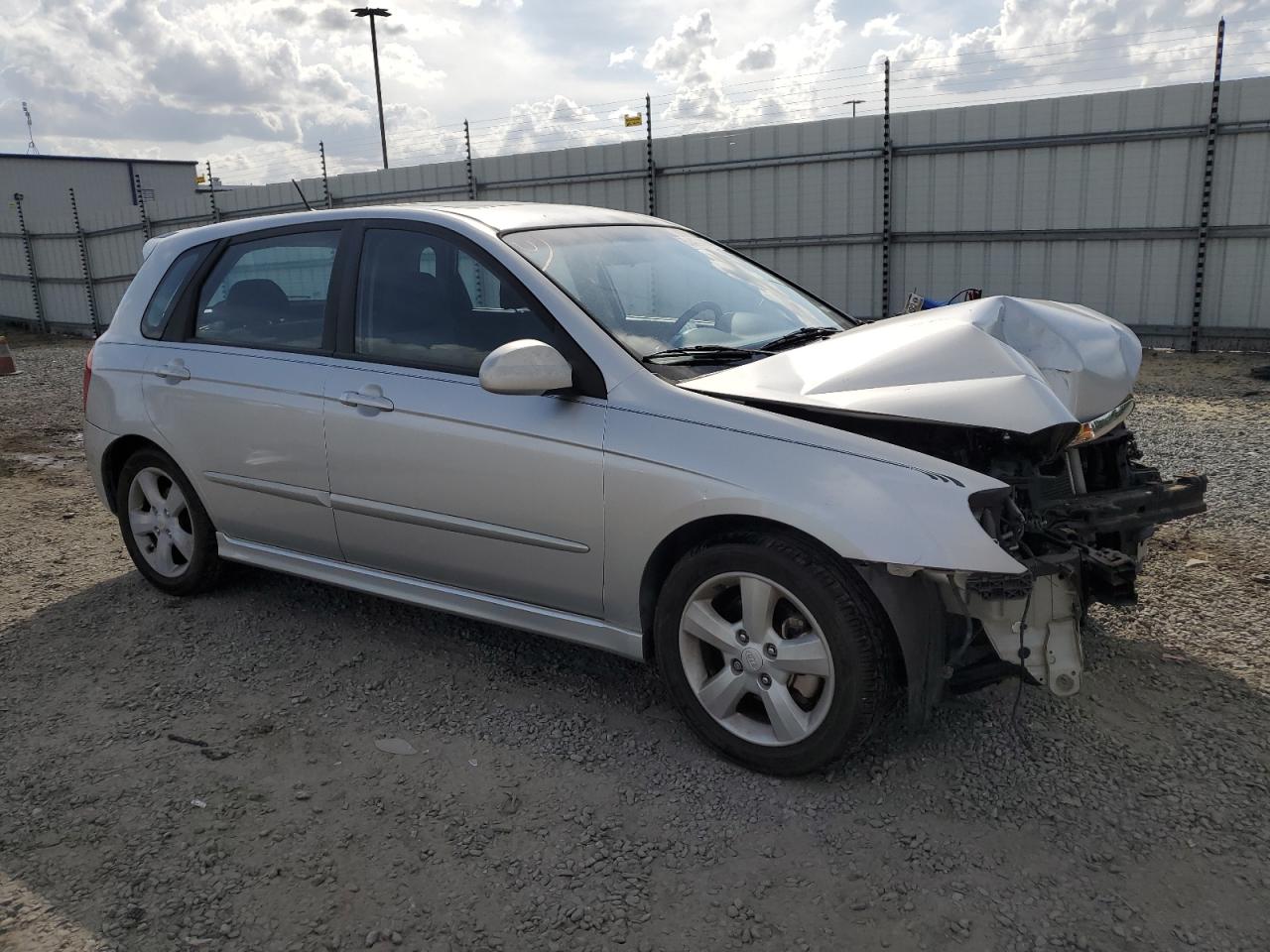 KNAFE241095023981 2009 Kia Spectra Sx