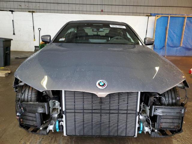  BMW M5 2023 Серый