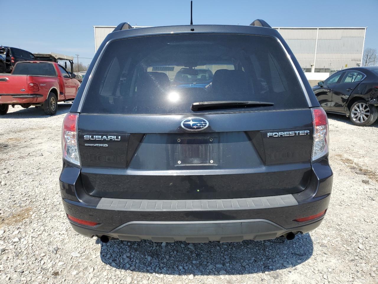 2012 Subaru Forester 2.5X Premium vin: JF2SHBDC2CH430086