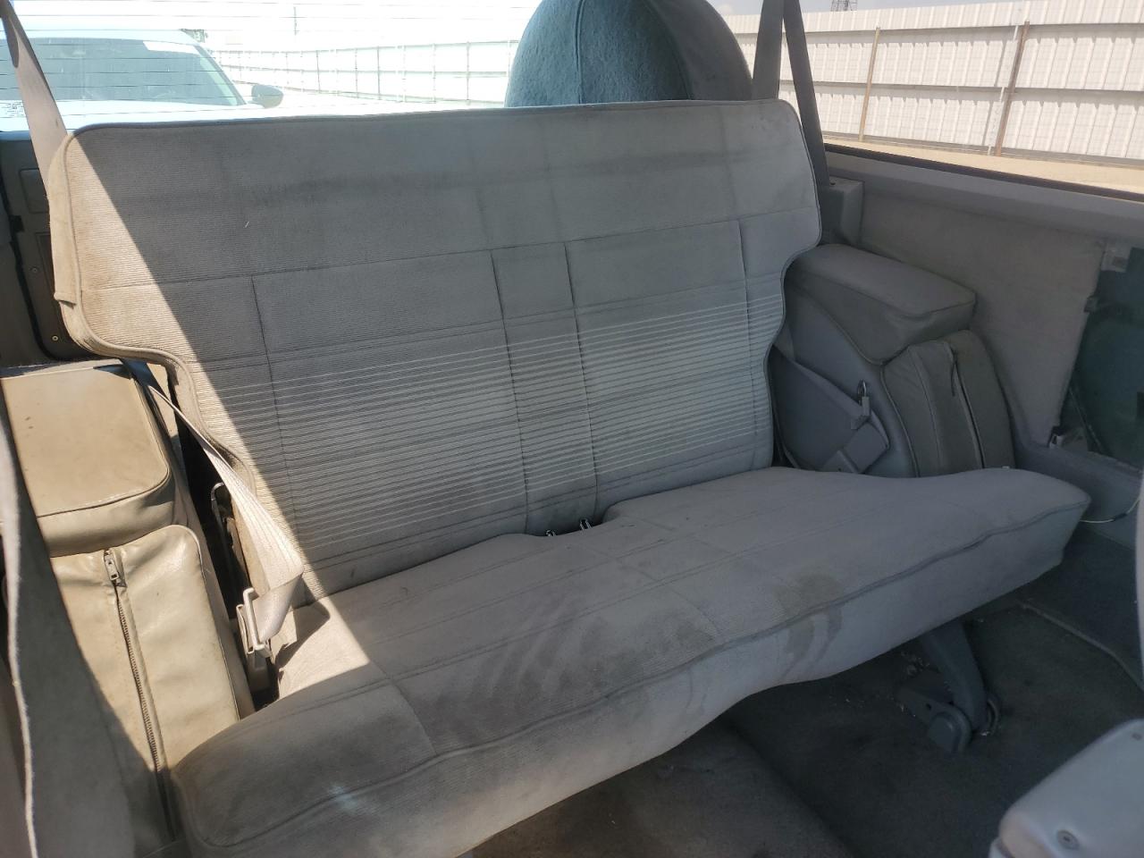 1GNCS18W8R0106545 1994 Chevrolet Blazer S10