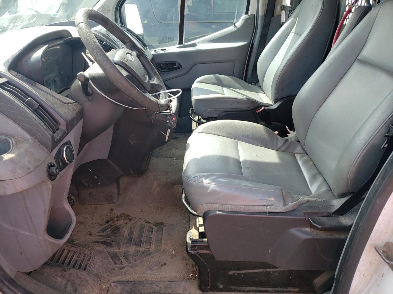 Lot #2487135889 2016 FORD TRANSIT T-