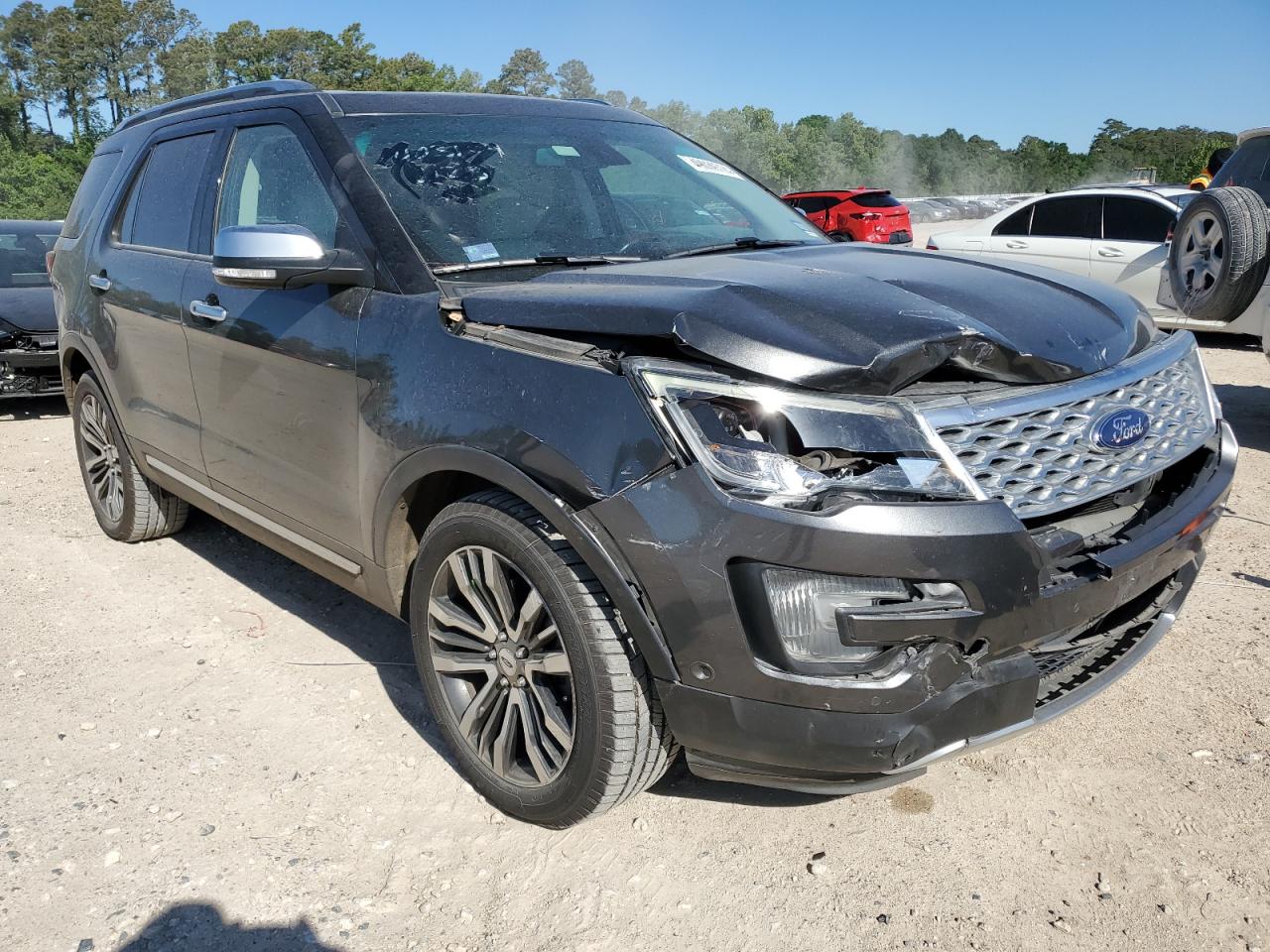 1FM5K8HT9HGA73217 2017 Ford Explorer Platinum