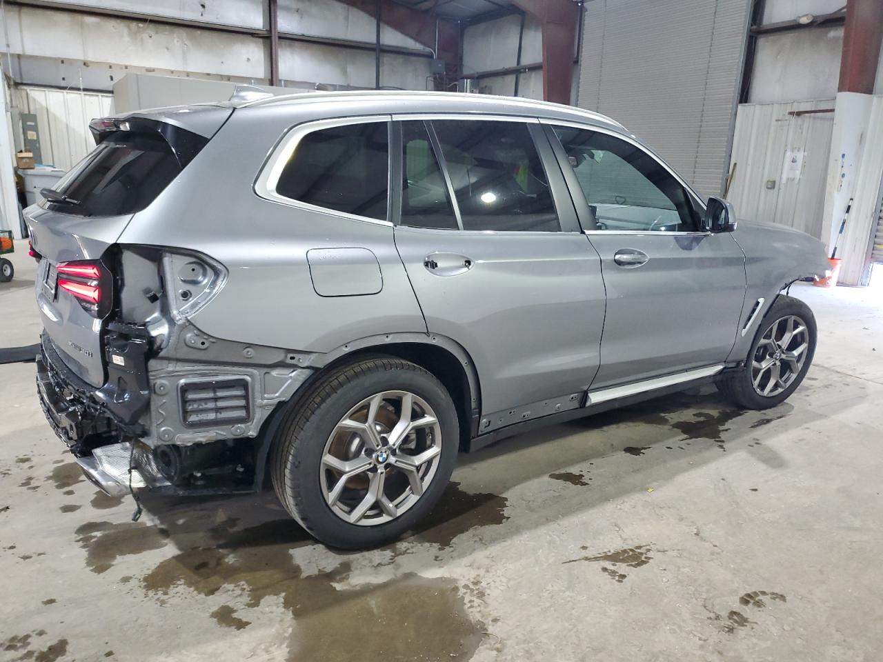 2024 BMW X3 xDrive30I vin: 5UX53DP09R9V75442