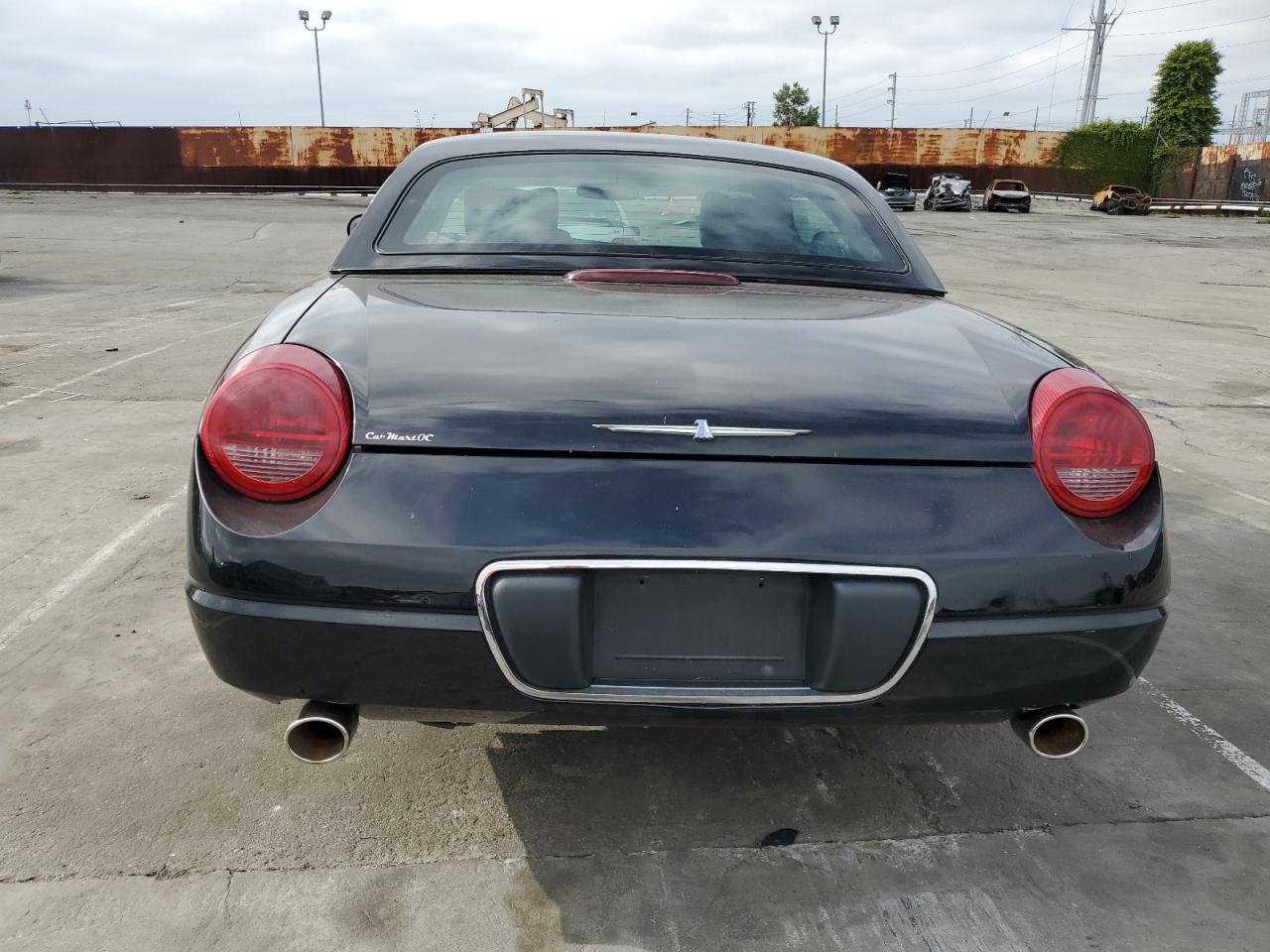 1FAHP60A22Y111041 2002 Ford Thunderbird