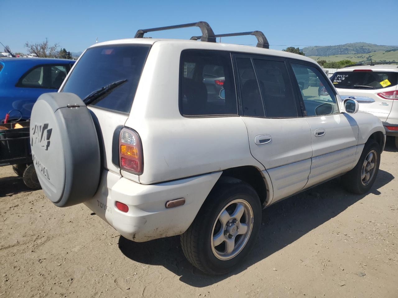 JT3GP10V0Y7067913 2000 Toyota Rav4