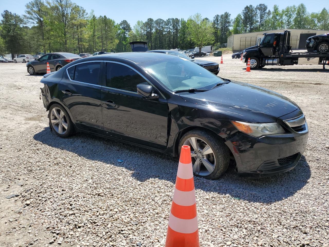 19VDE1F37EE007187 2014 Acura Ilx 20