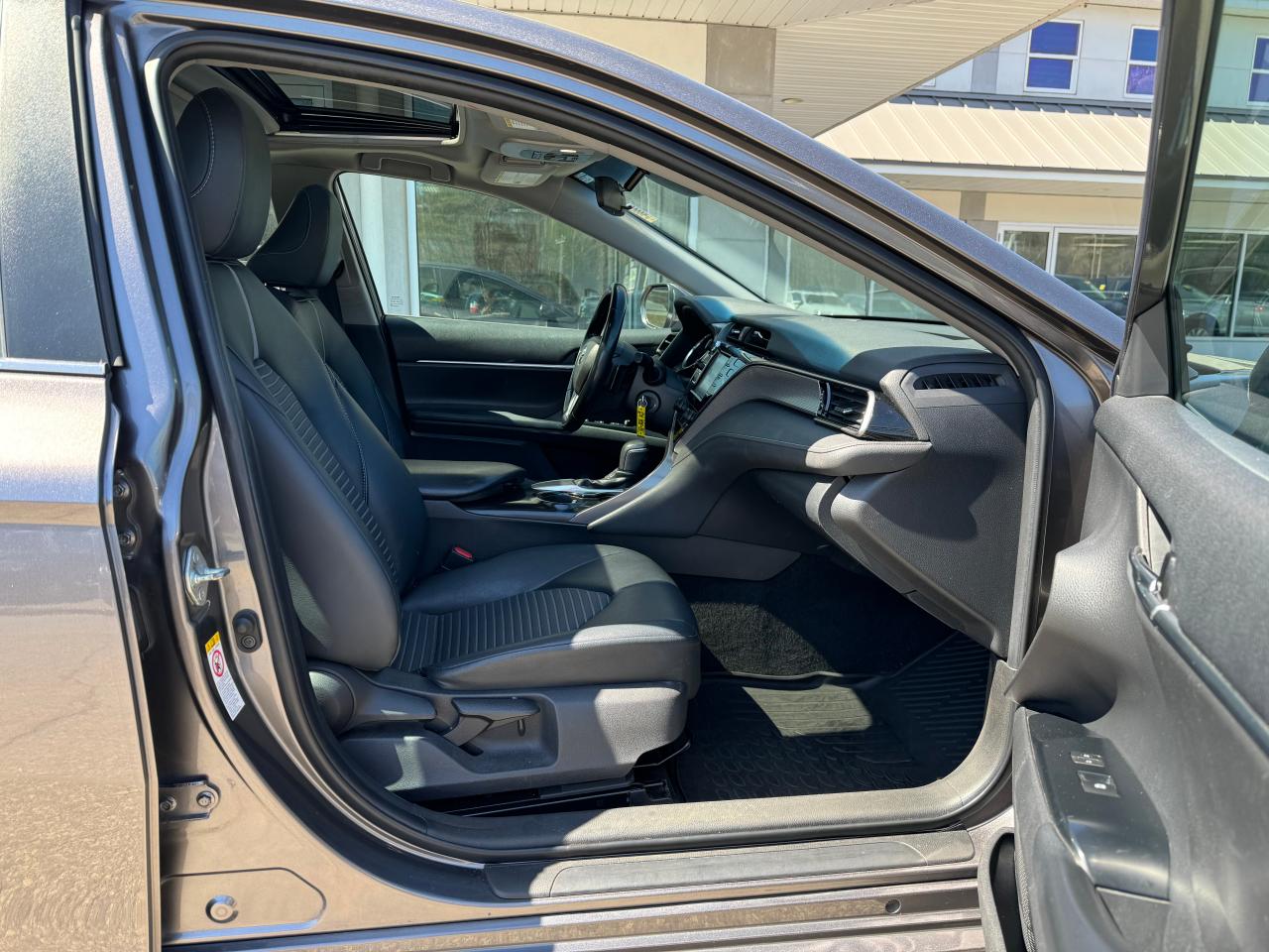 4T1B11HK4KU696502 TOYOTA CAMRY 2019