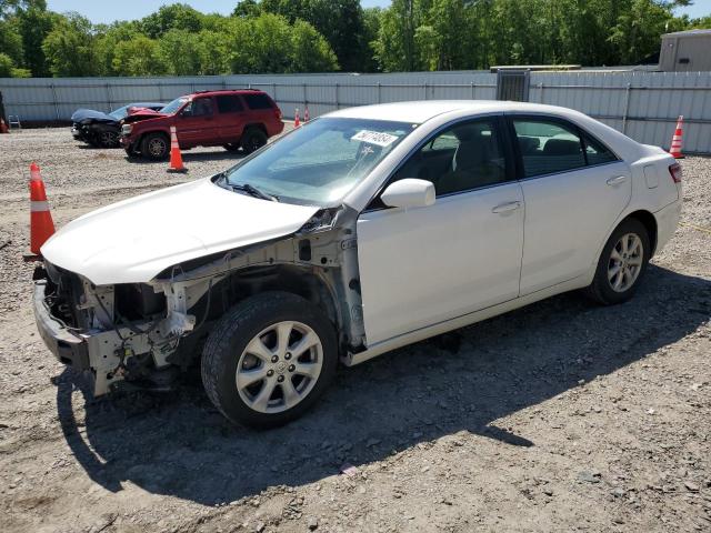 Lot #2492196612 2010 TOYOTA CAMRY BASE salvage car