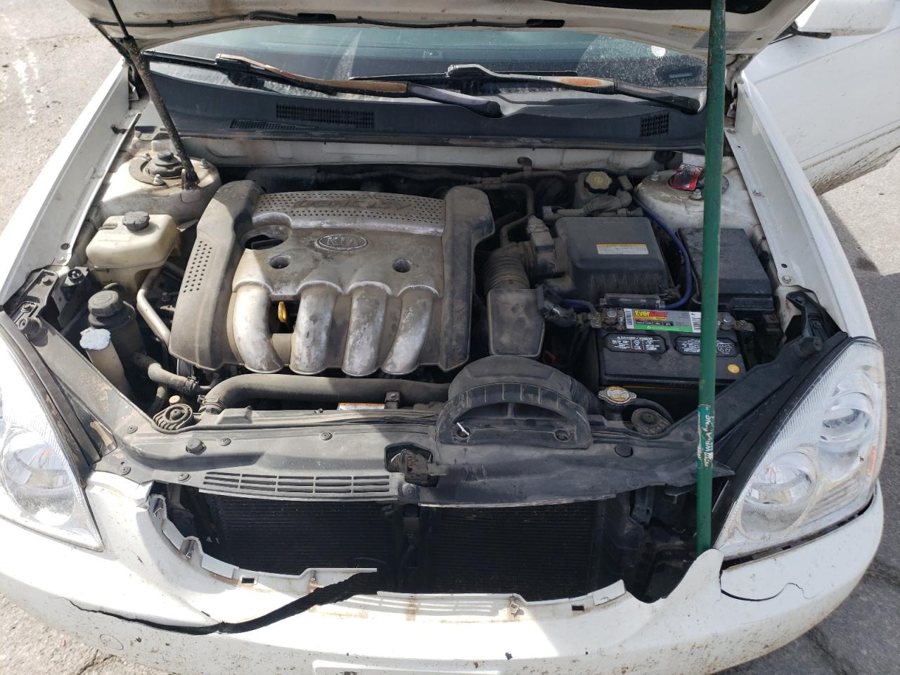 KNAGE123265049173 2006 Kia Optima Lx