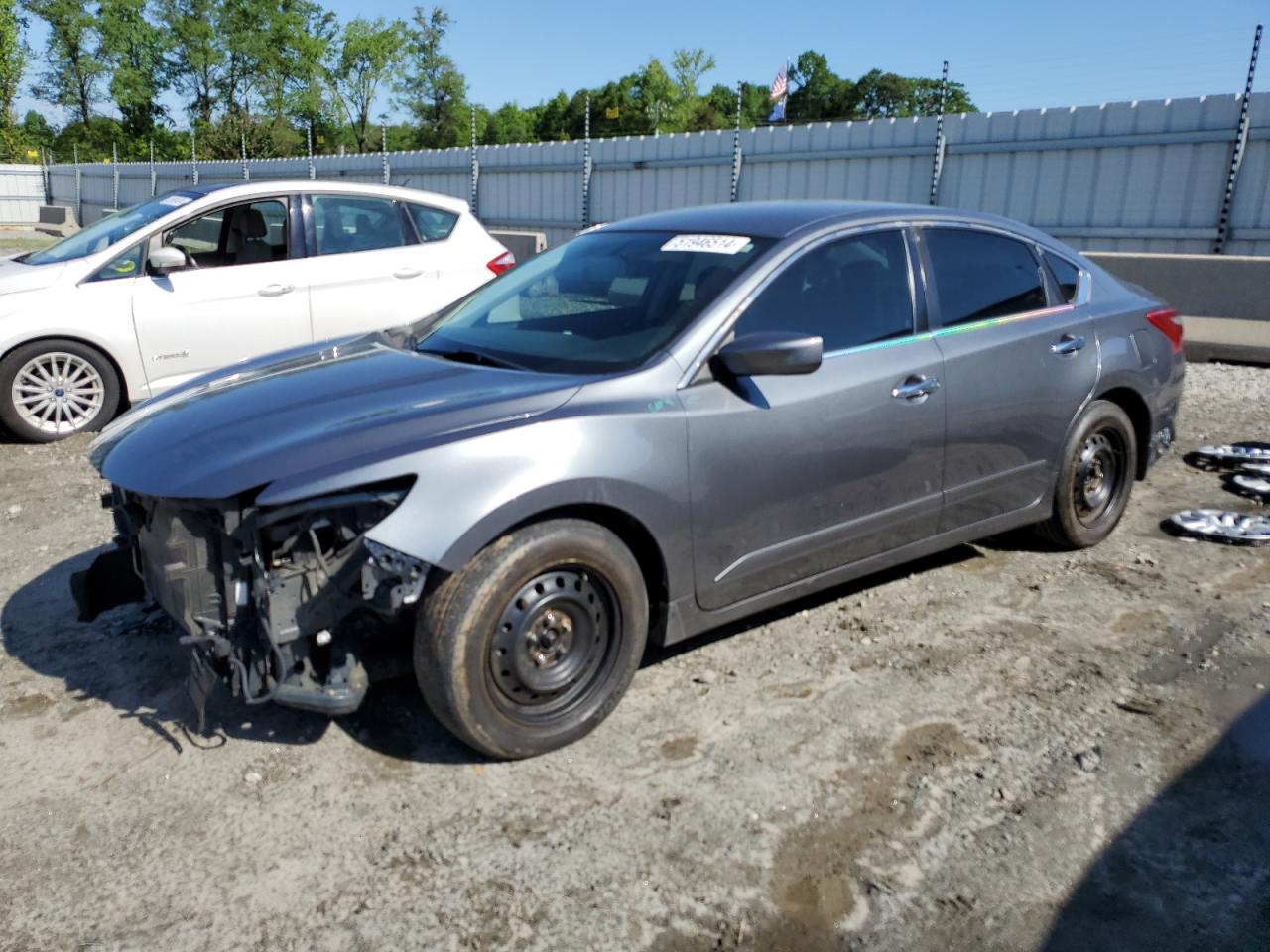 2018 Nissan Altima 2.5 vin: 1N4AL3AP1JC211495