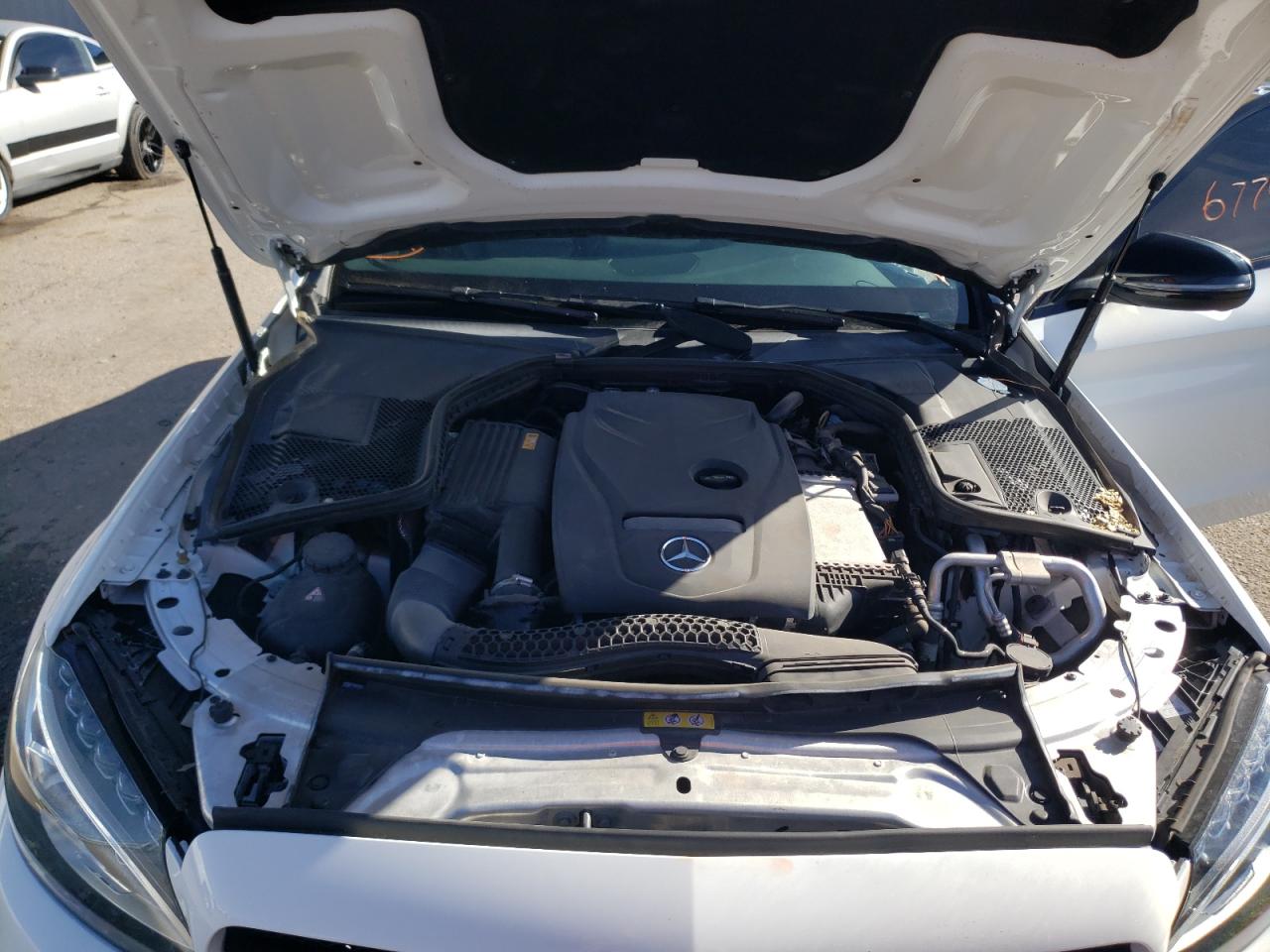 55SWF4JB7JU235948 2018 Mercedes-Benz C 300