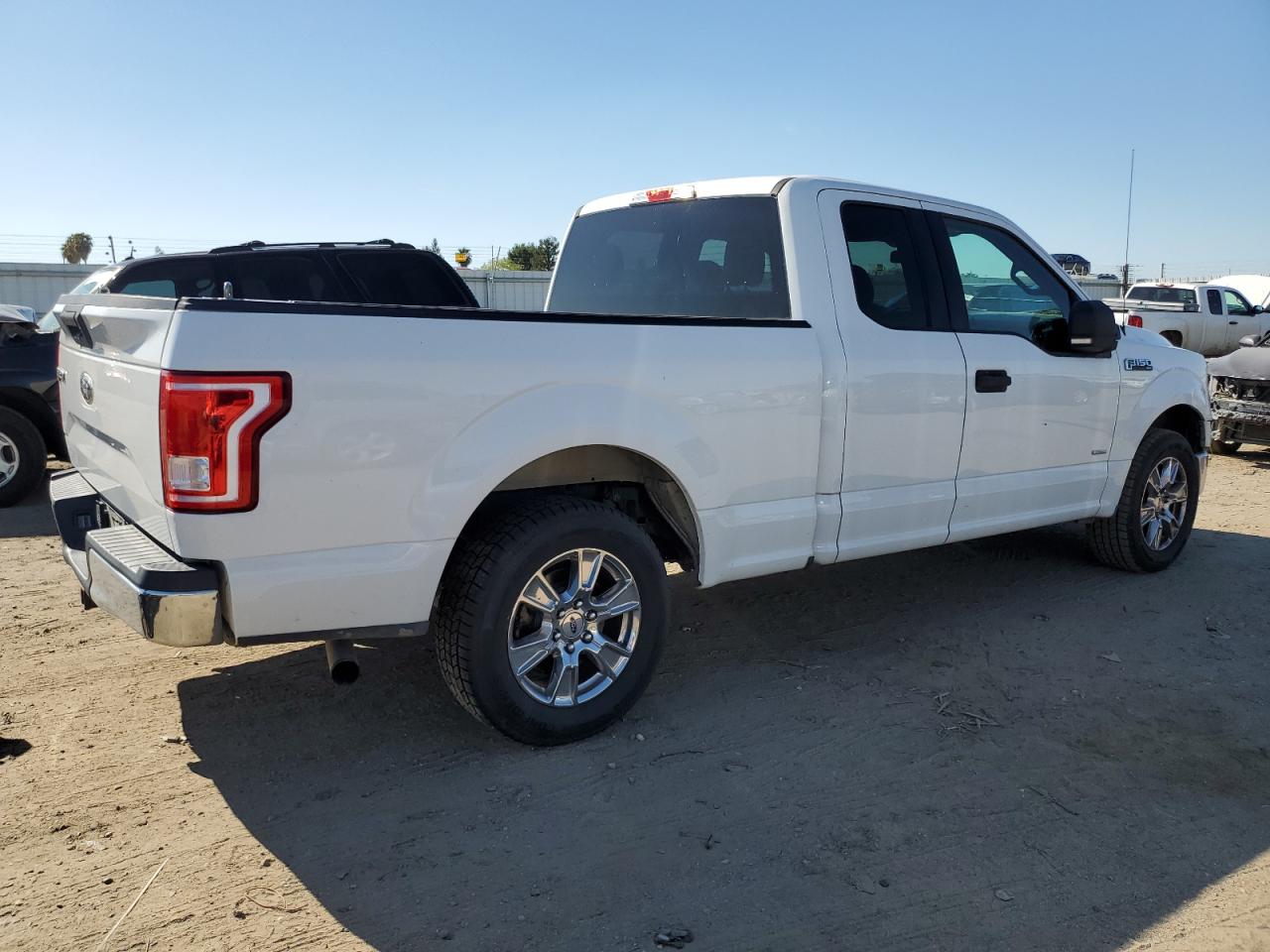 1FTEX1CP7GFB12351 2016 Ford F150 Super Cab