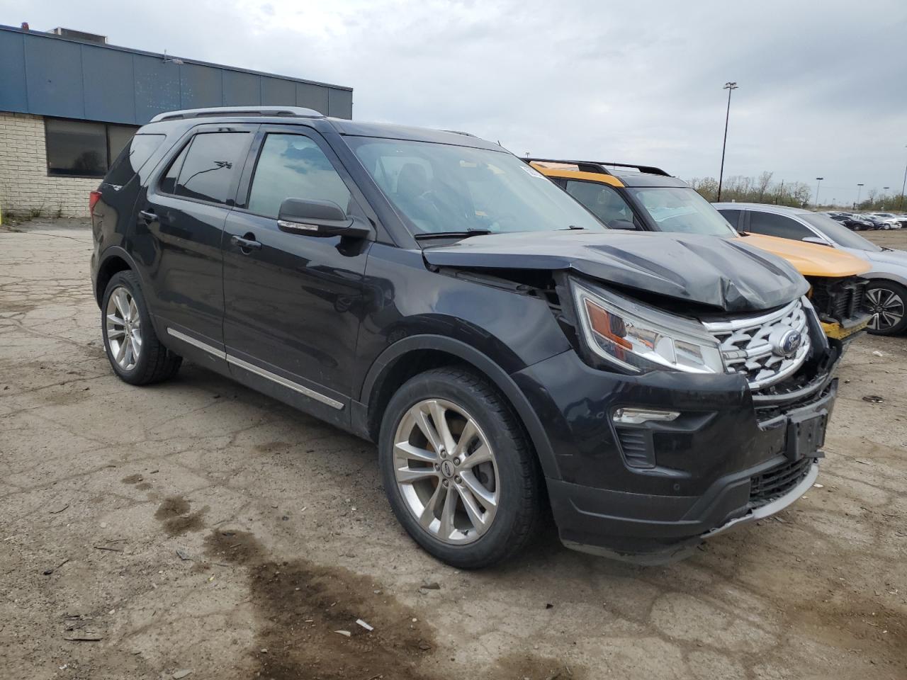 1FM5K8D82KGA92765 2019 Ford Explorer Xlt