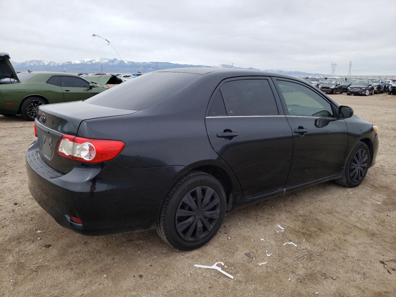 2013 Toyota Corolla Base vin: 5YFBU4EE4DP098633