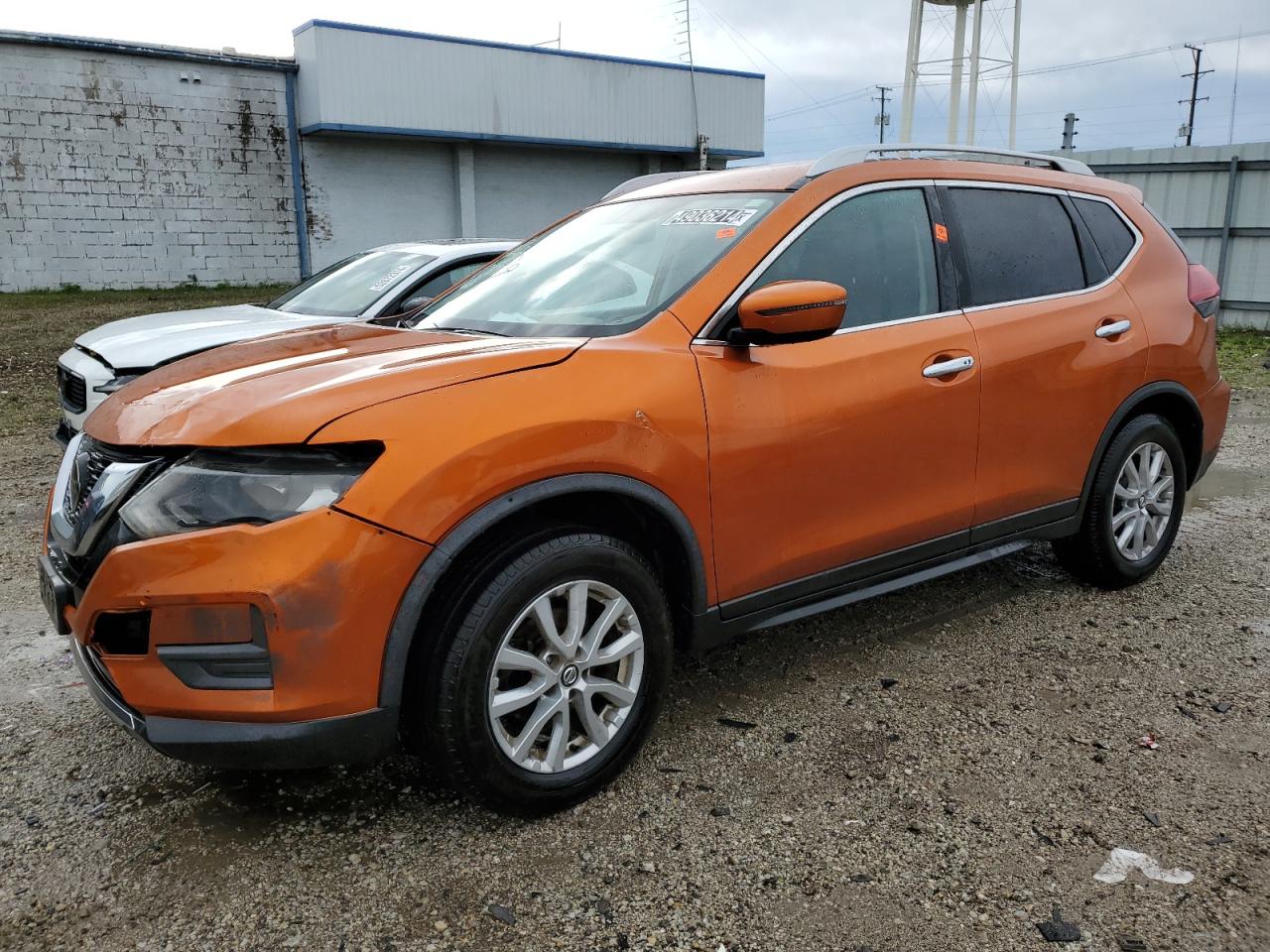 2018 Nissan Rogue S vin: JN8AT2MV4JW310409