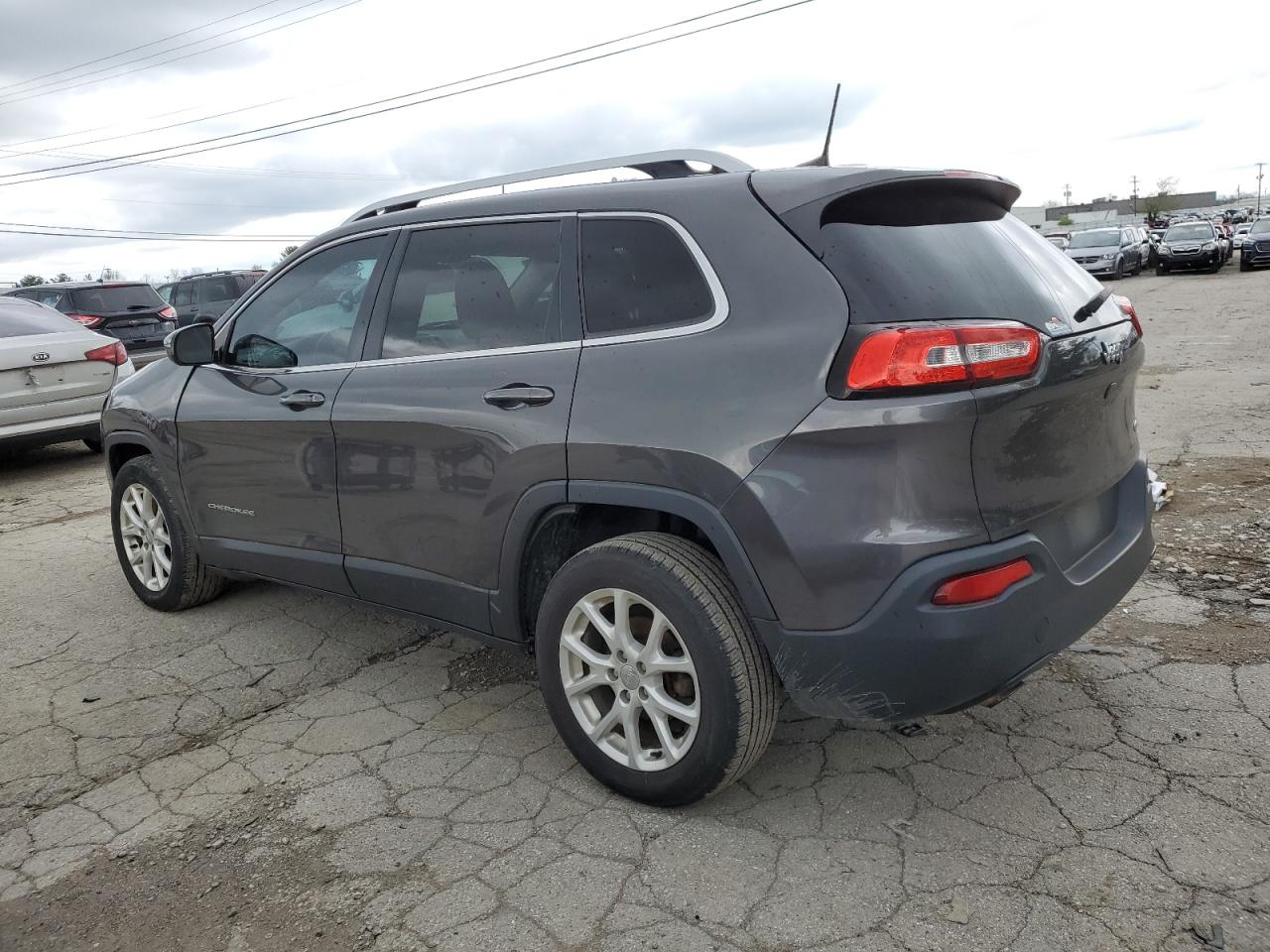 1C4PJLCB4GW281477 2016 Jeep Cherokee Latitude