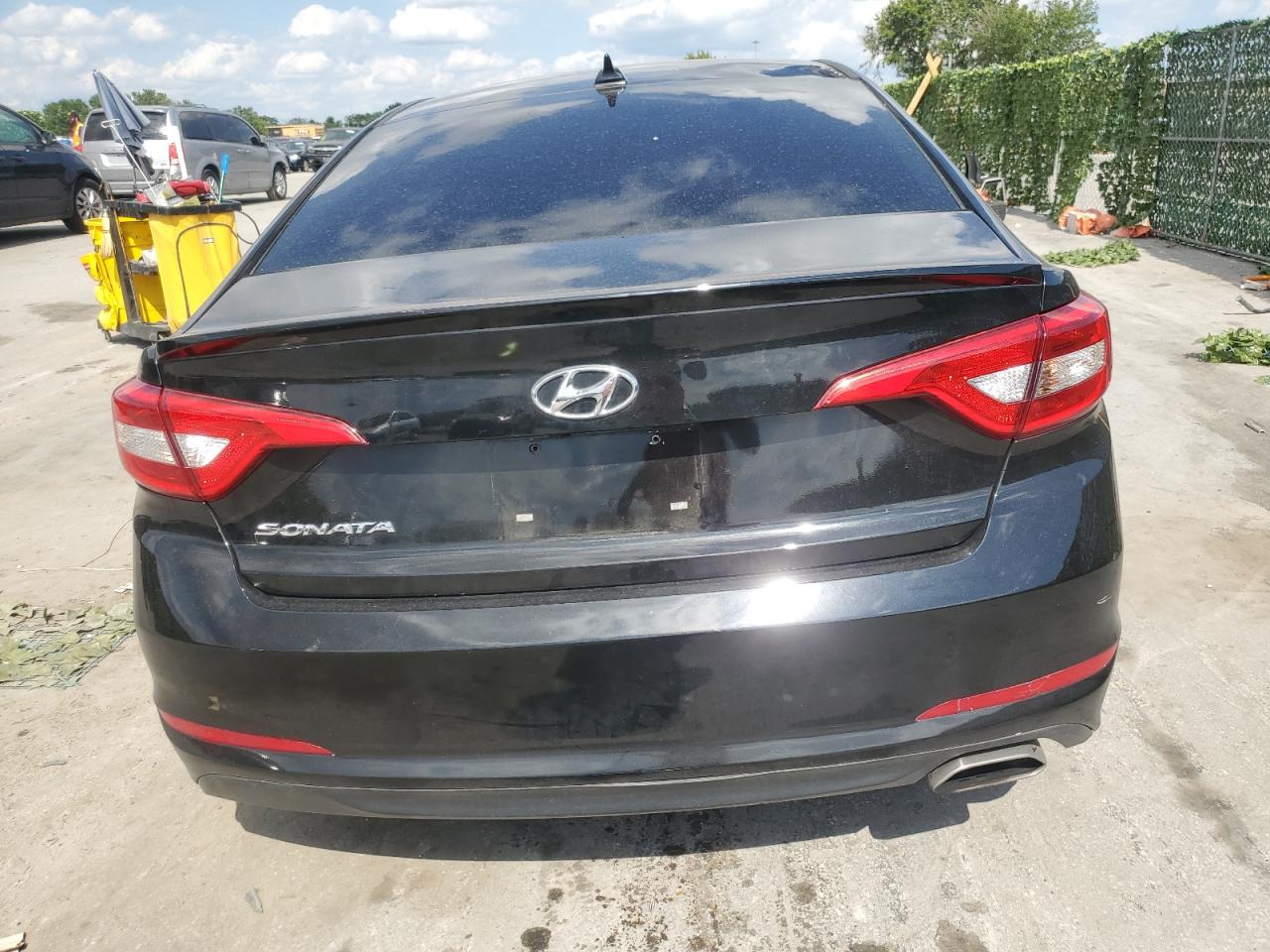 5NPE24AF9GH306167 2016 Hyundai Sonata Se