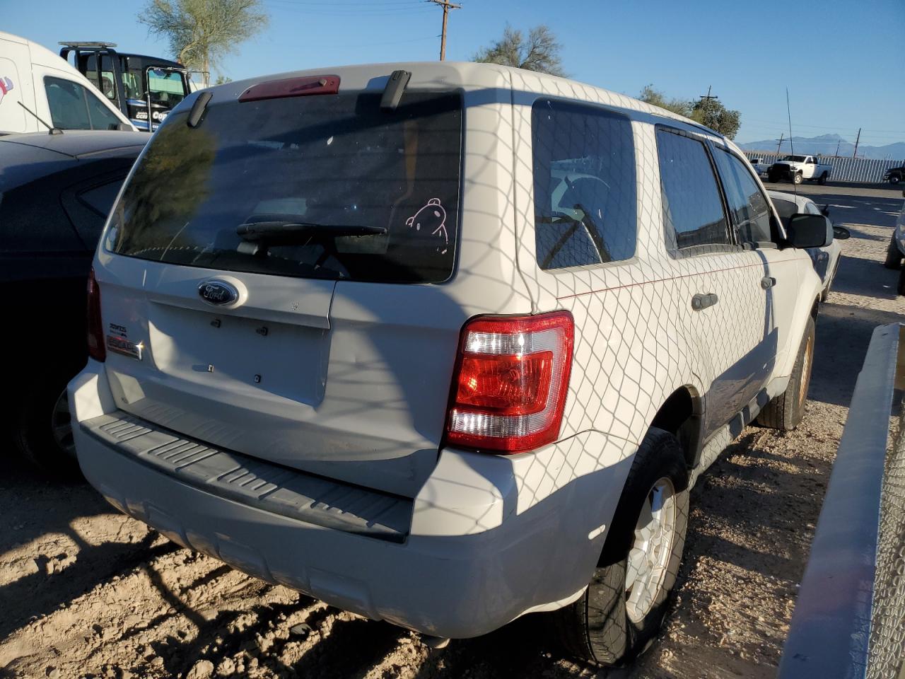 1FMCU02709KC57409 2009 Ford Escape Xls