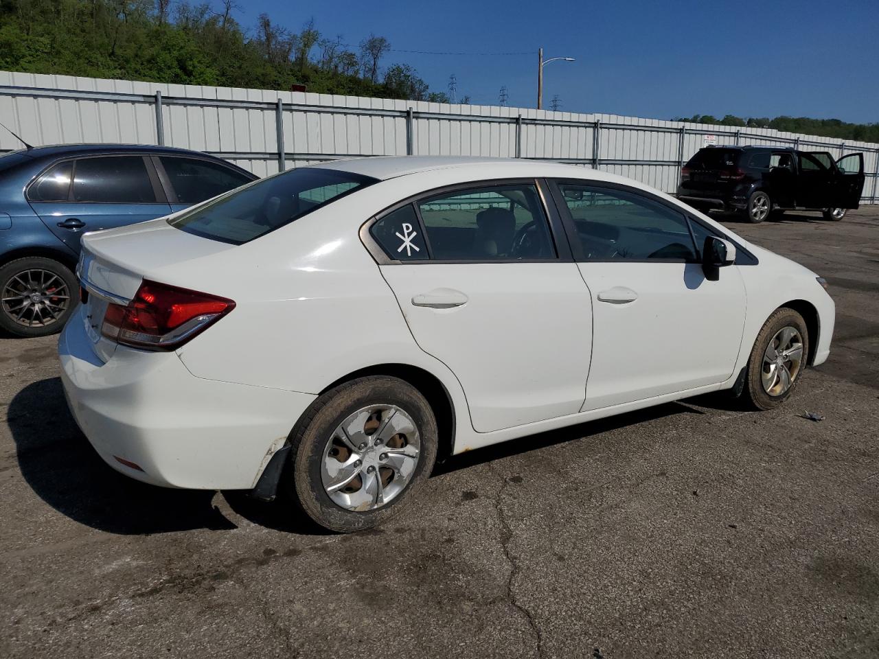 19XFB2F53FE701697 2015 Honda Civic Lx