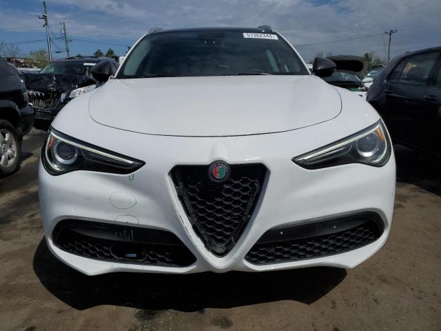 VIN ZASPAKBNXK7C51965 2019 Alfa Romeo Stelvio, TI no.5