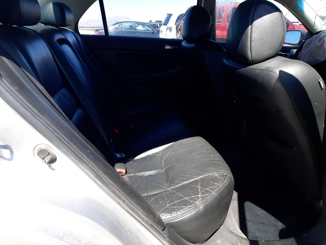 JHMCM56894C031763 2004 Honda Accord Ex